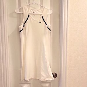 Nike tennis dress. Size M
